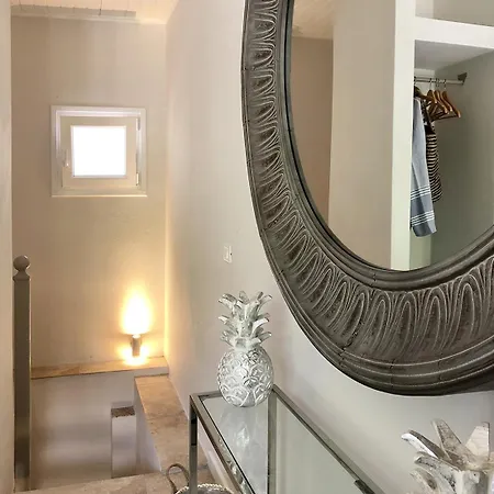Limani Suite Longós Buitenkant foto