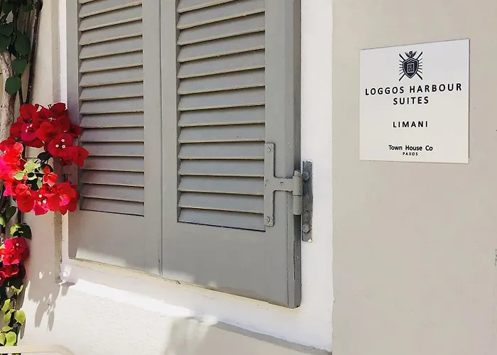 Limani Suite